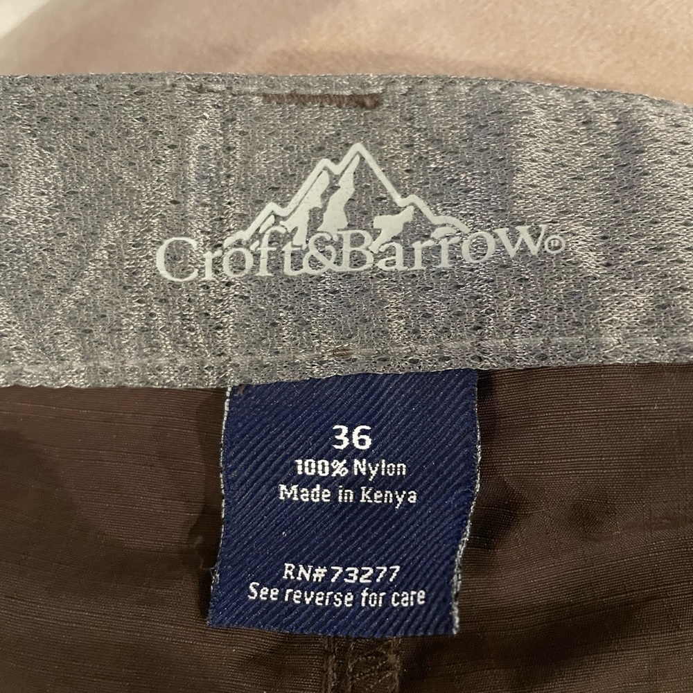 Mens Cargo shorts - Picture 2 of 3